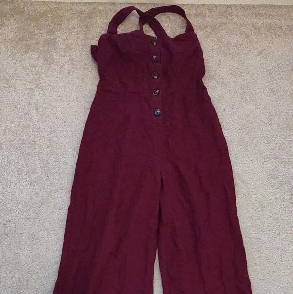 Red target jumpsuit - Picture 1 of 7